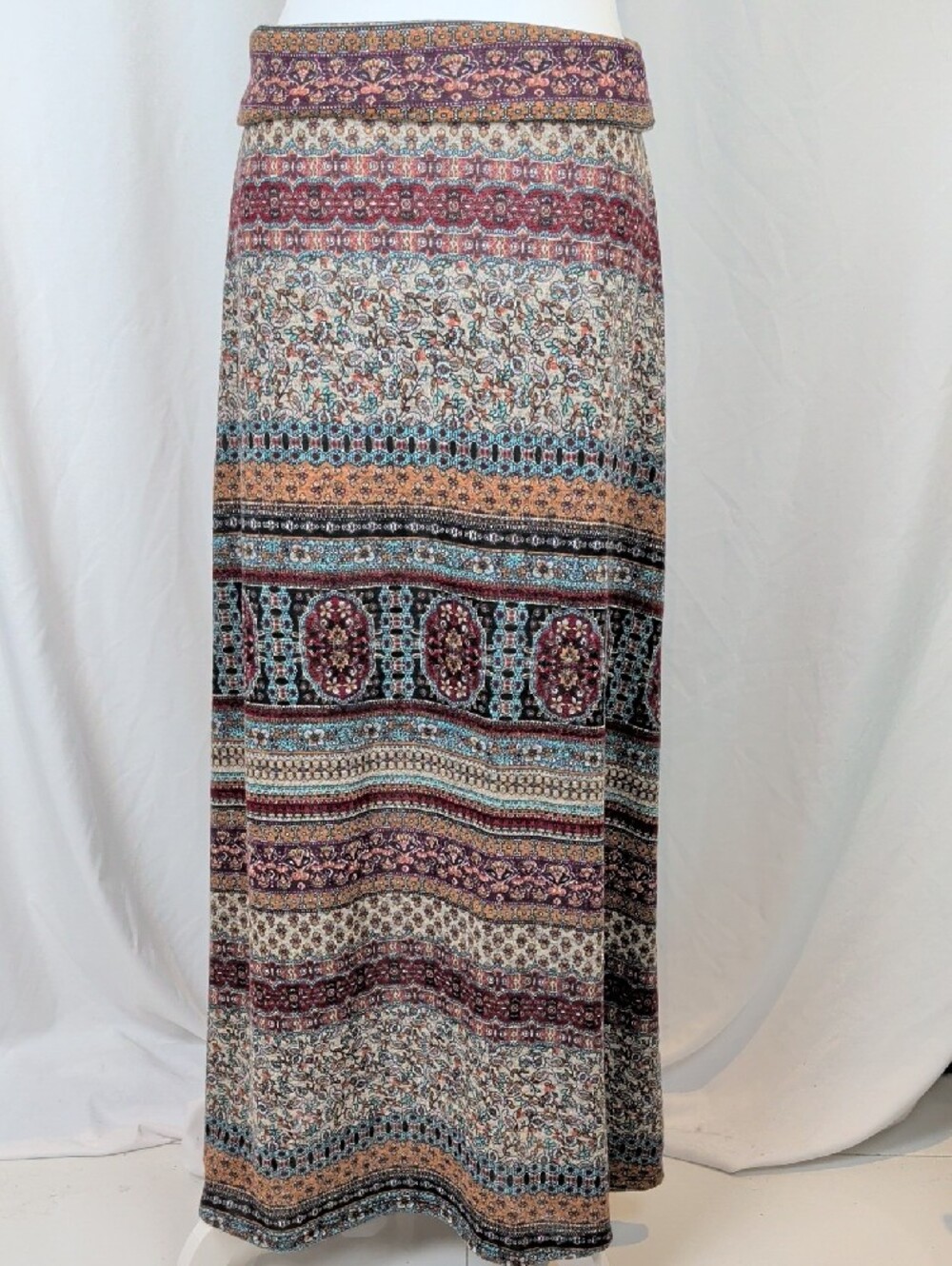 AMERICAN RAG CIE Boho Paisley Geometric Maxi Skirt - Size L (NWOT)